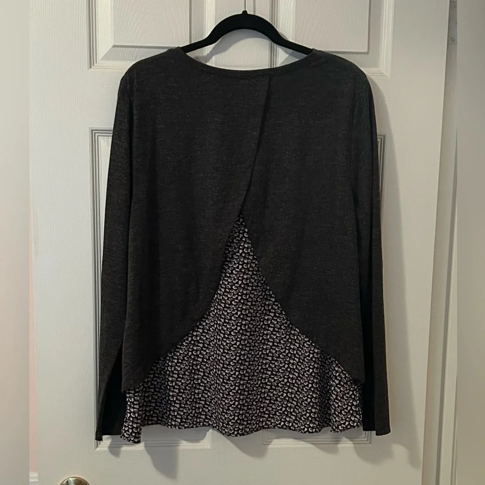 LOFT Sweater - Picture 8 of 13